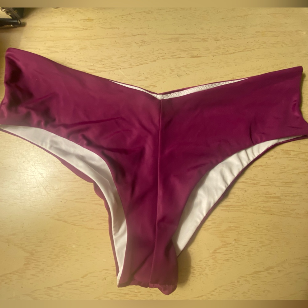 VICTORIA’S SECRET Bikini Bottom